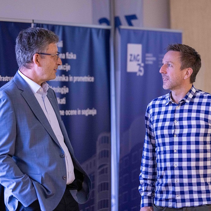 Martin Veit and Prof Grunde Jomaas presenting at 