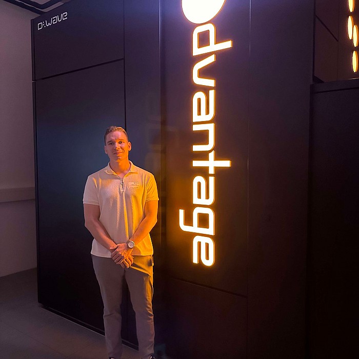 Martin Veit attend at JUNIQ Summer School and Quantum Computing 