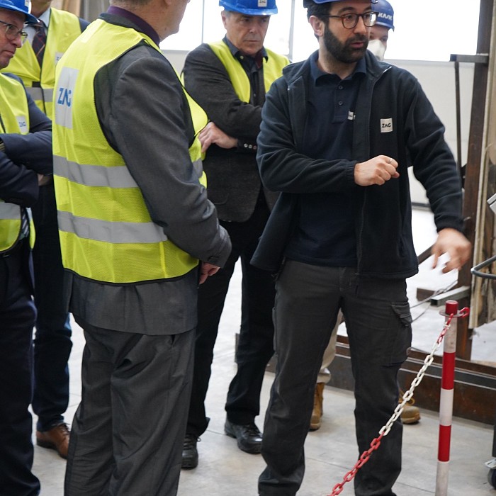 Minister of Defence of the Republic of Slovenia Visits the FRISSBE Fire Laboratory