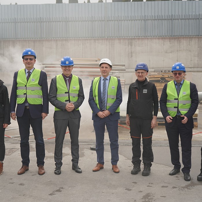 Minister of Defence of the Republic of Slovenia Visits the FRISSBE Fire Laboratory