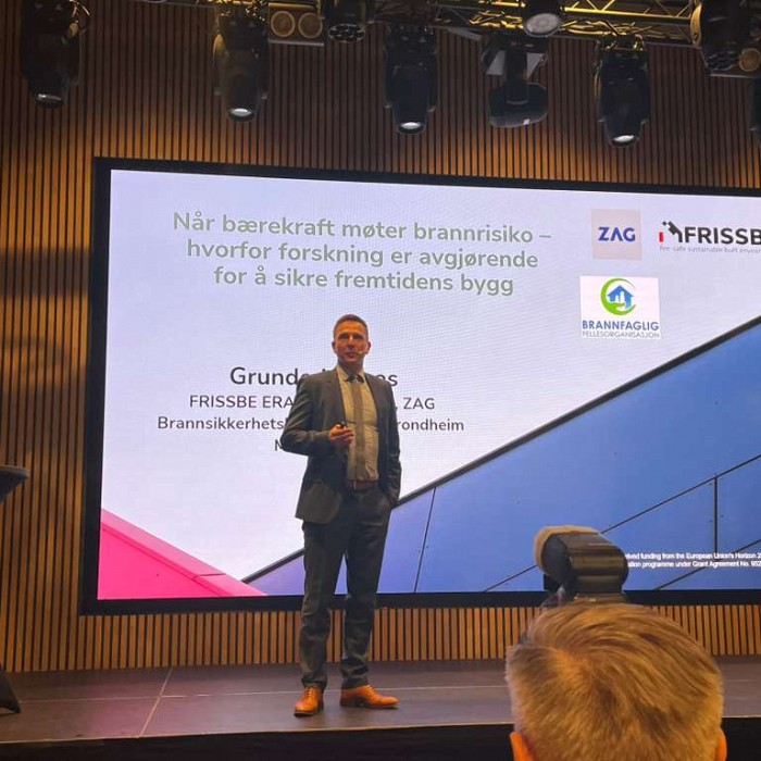 Prof Grunde Jomaas at the Norwegian Fire Safety Conference