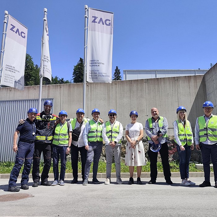 Montenegrin Delegation Visits ZAG Fire Laboratory