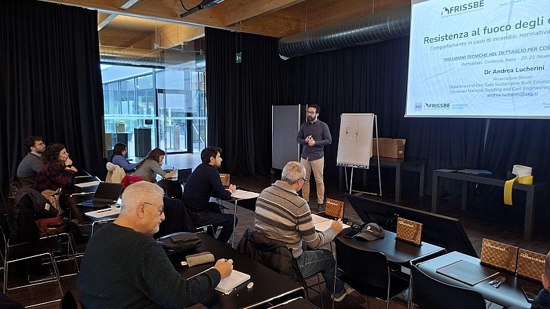 Dr Lucherini Teaching at Rothoschool